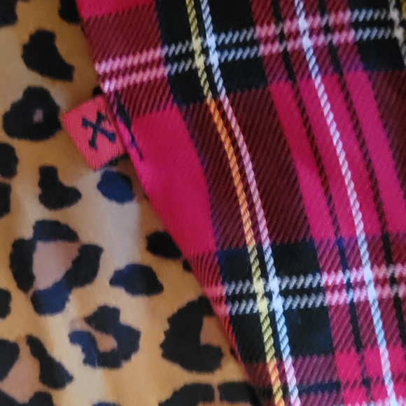 Royal Bones Red Plaid Pleated Skirt Size SMALL Daang Goodman NYC. - Picture 9 of 11